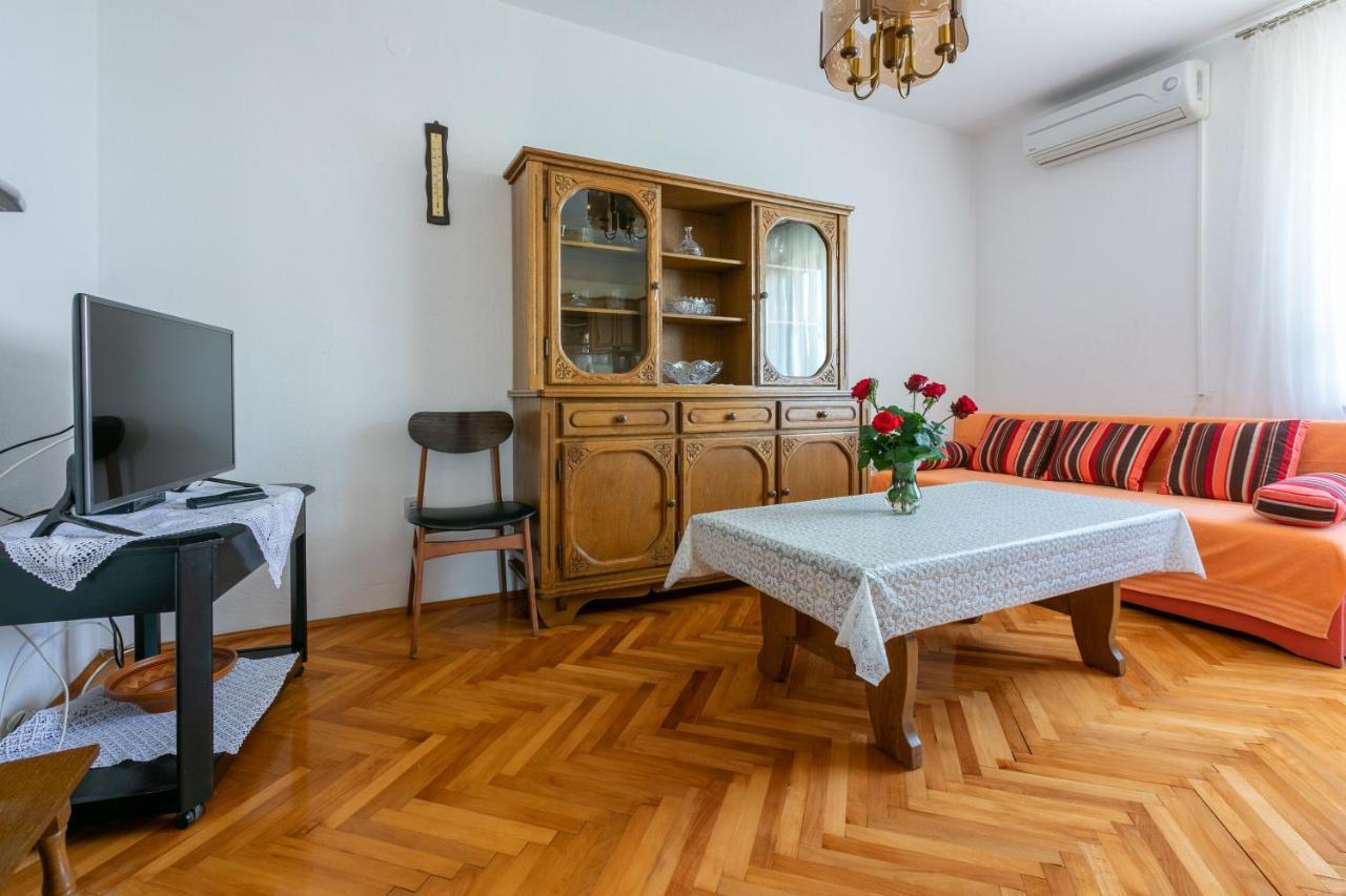Apartments Mirena Криквеница Екстериор снимка