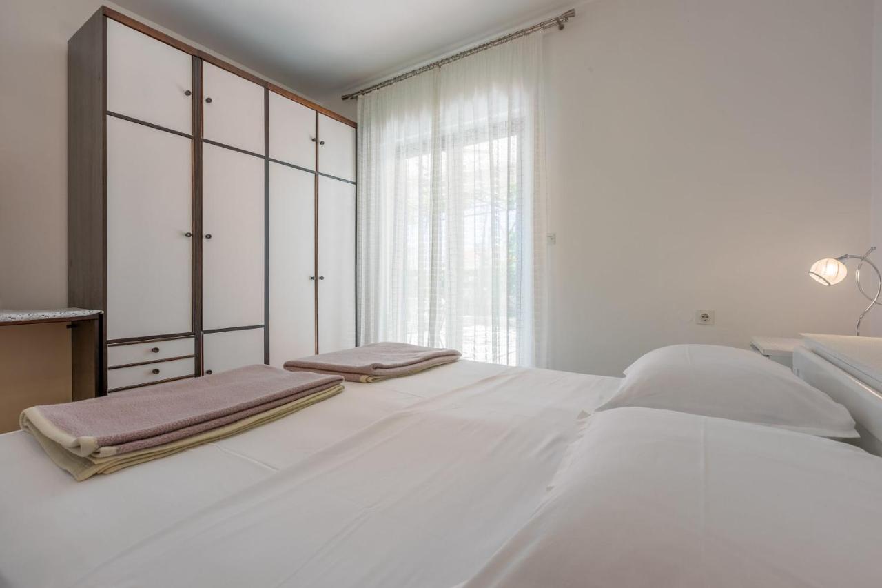 Apartments Mirena Криквеница Екстериор снимка