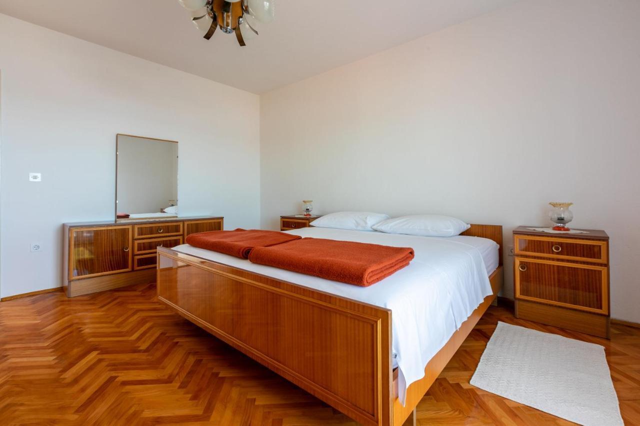 Apartments Mirena Криквеница Екстериор снимка