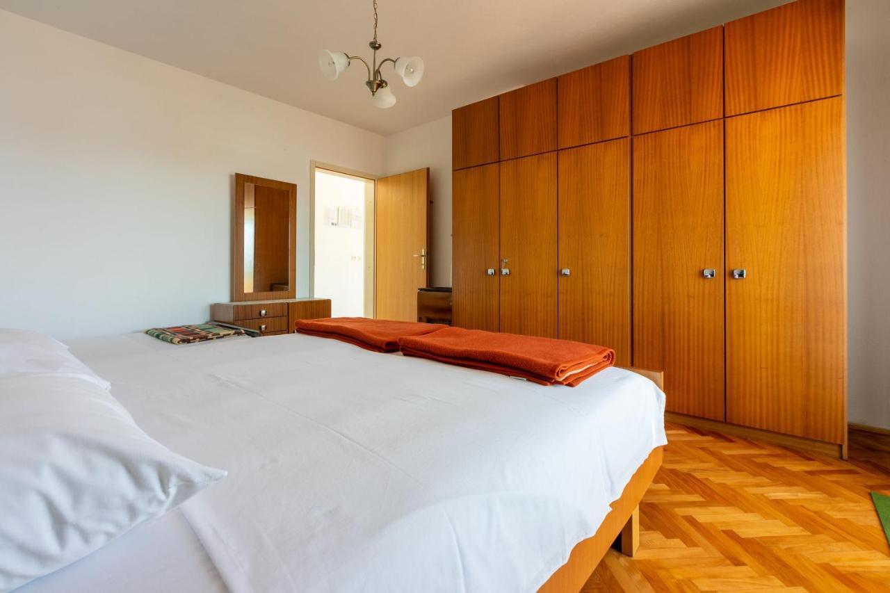 Apartments Mirena Криквеница Екстериор снимка