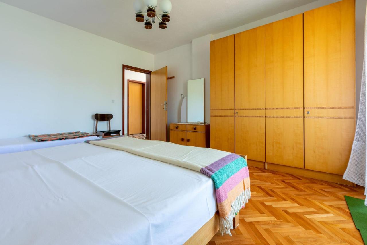 Apartments Mirena Криквеница Екстериор снимка