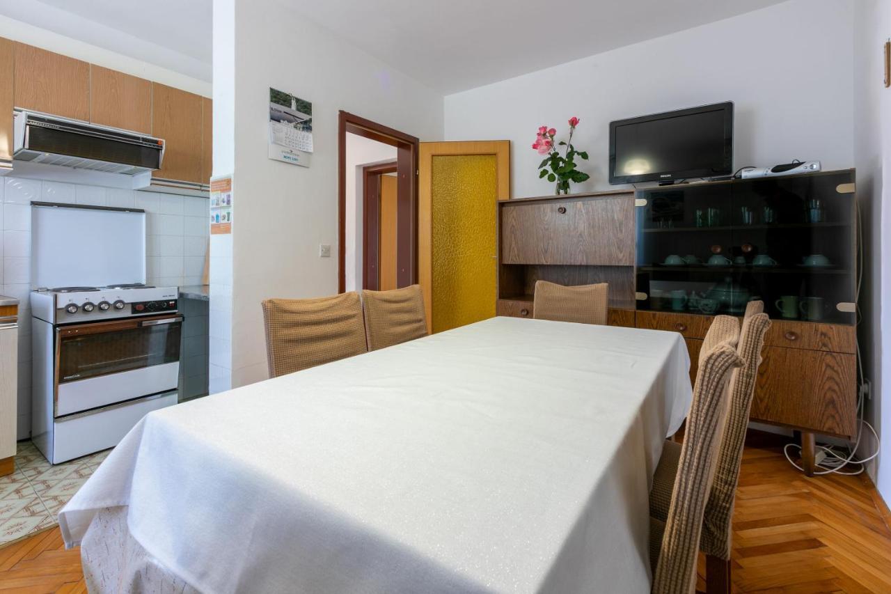 Apartments Mirena Криквеница Екстериор снимка